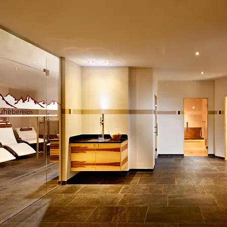 Hotel Elisabeth Superior 3*