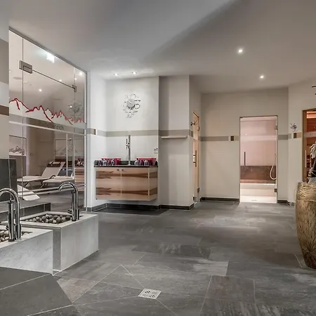 Elisabeth Superior فندق