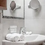 Elisabeth Superior 3*